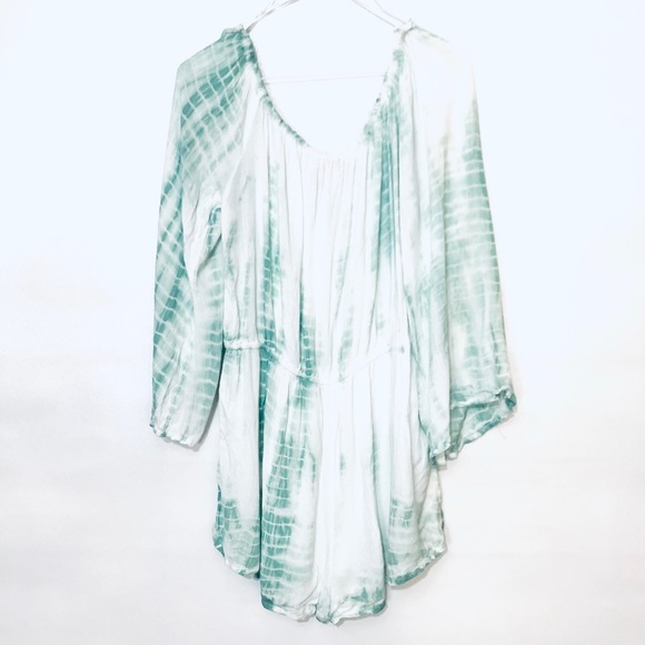 Flowy Romper - Picture 2 of 4